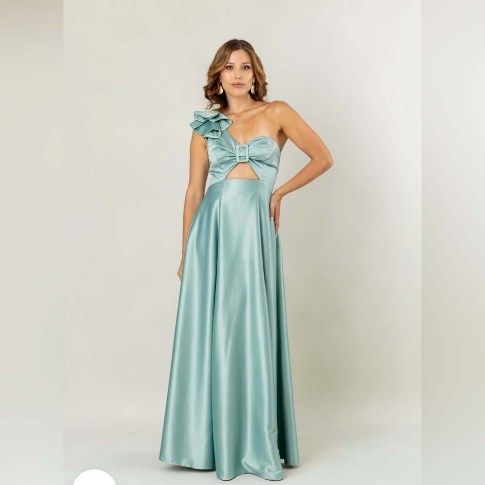 New Maxi Dress- One shoulder Size M